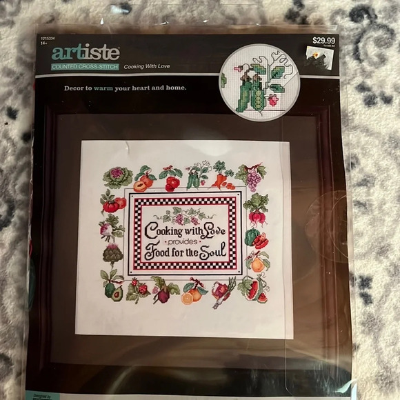 New cross stitch kit. Vintage - Picture 1 of 2